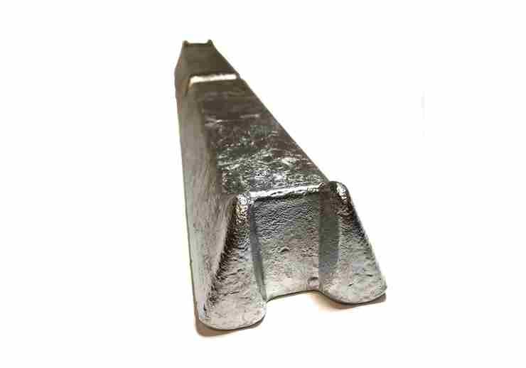 High purity primary aluminum ingot for remelting for special applications IS 11890